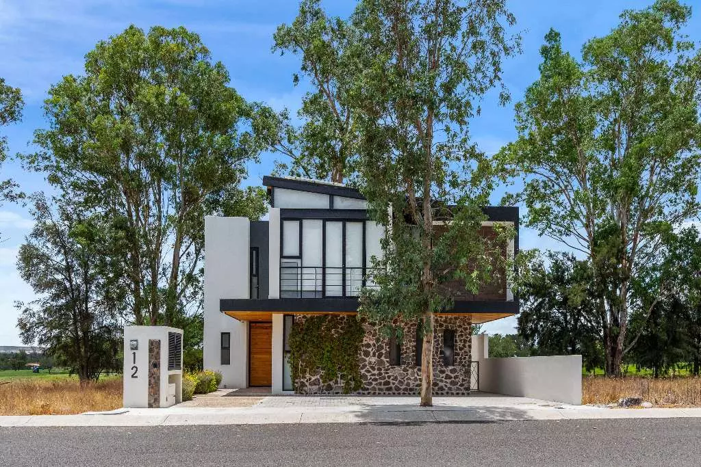 Casa Blanca Zirandaro - Casa de 4 recámaras en venta en Zirándaro, San Miguel de Allende
