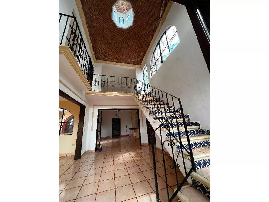 Casa Guadalupe - Casa de 5 recámaras en venta en Santa Julia, San Miguel de Allende