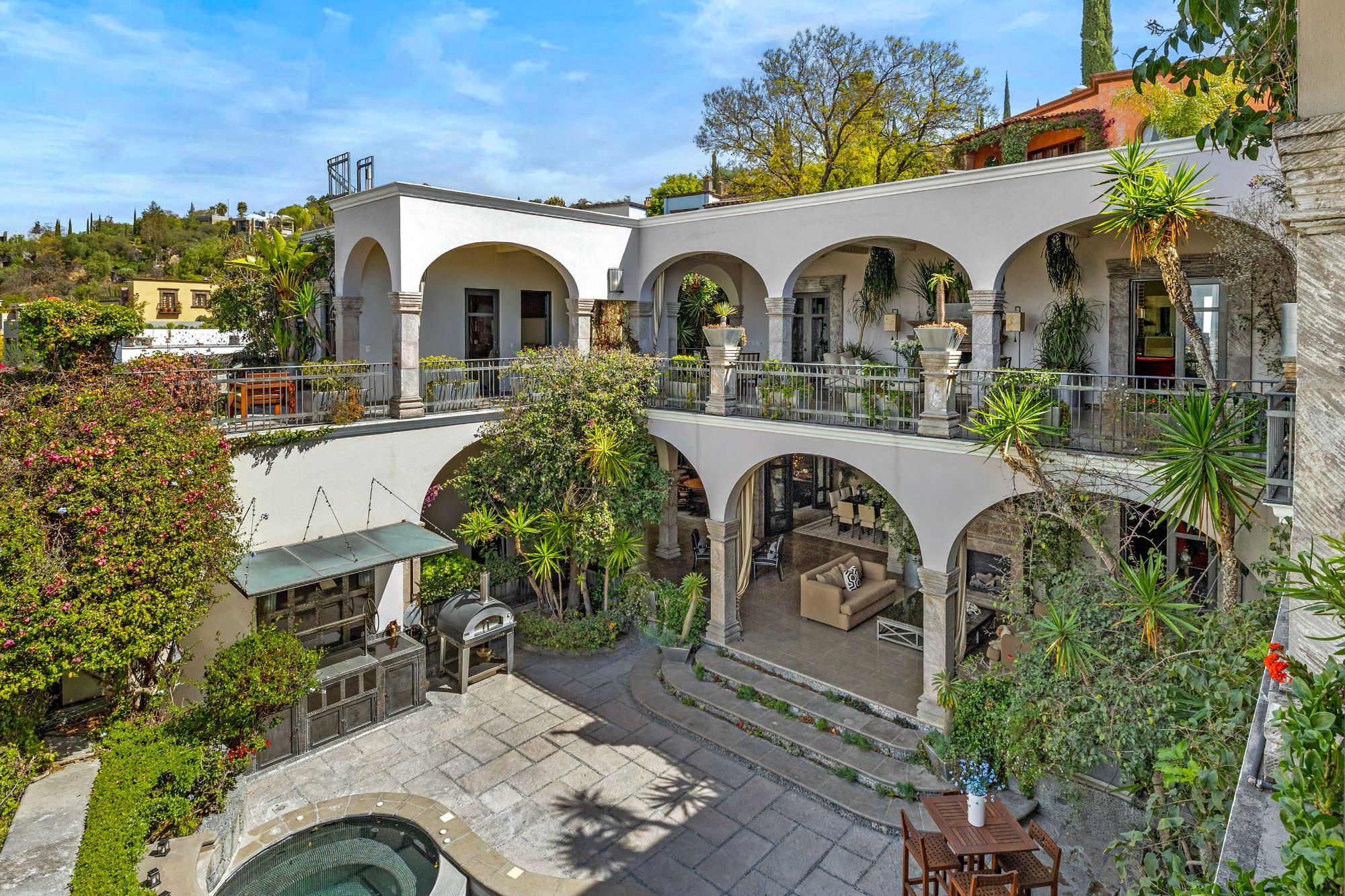 Casa Key He