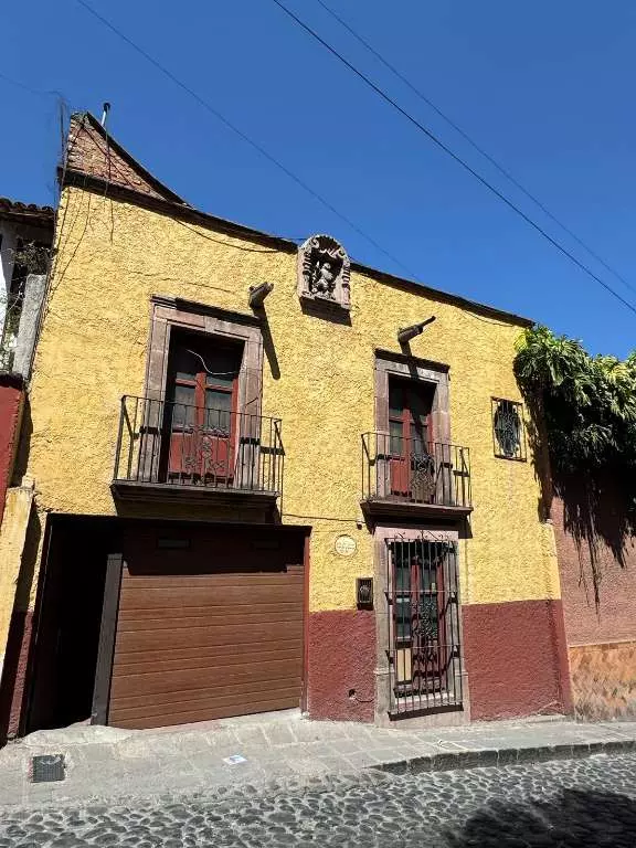 Salida Real A Qro - Casa de 3 recámaras en venta en Centro, San Miguel de Allende