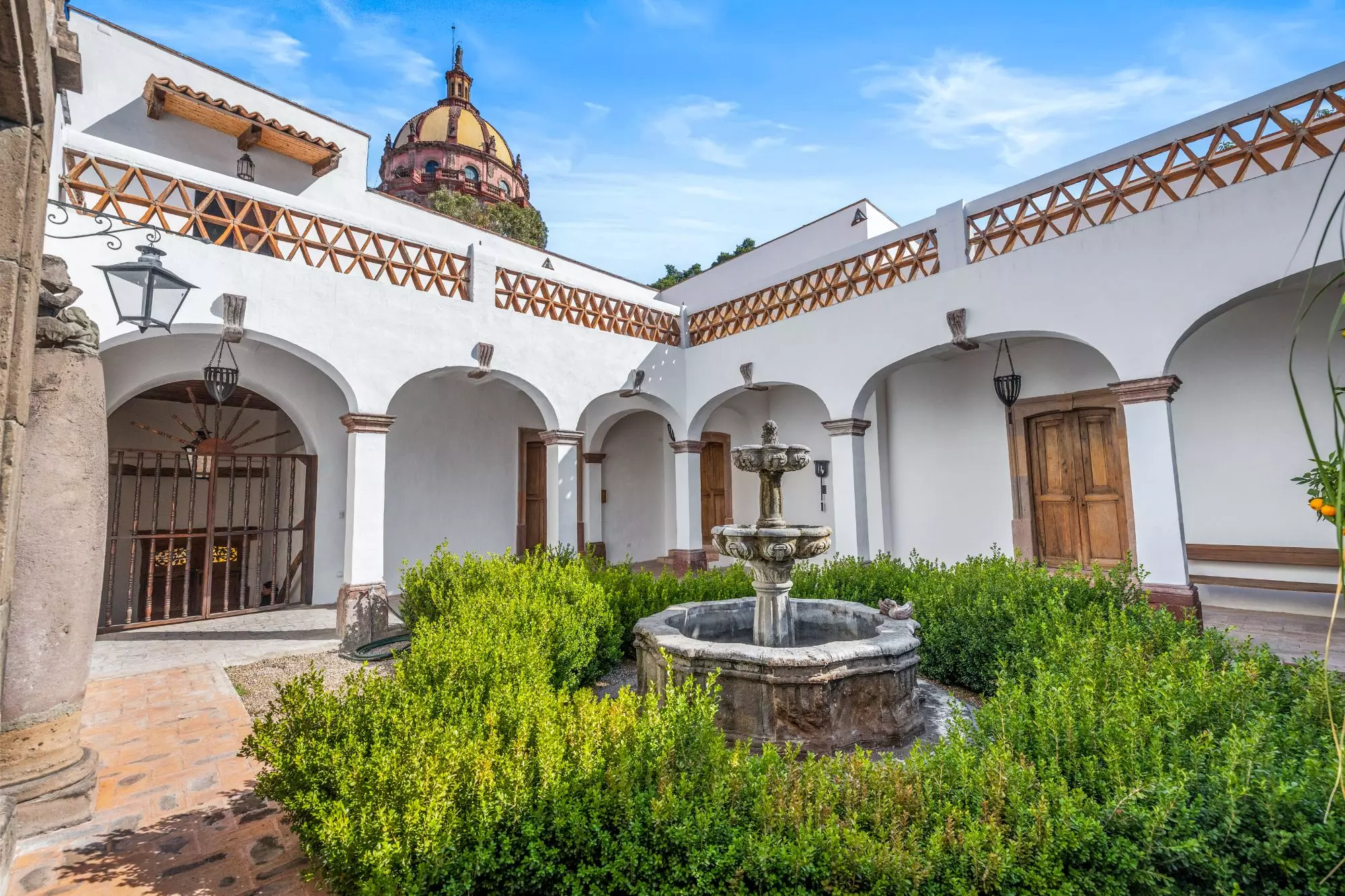 Casa Canal 42 - Casa de 10 recámaras en venta en Centro, San Miguel de Allende