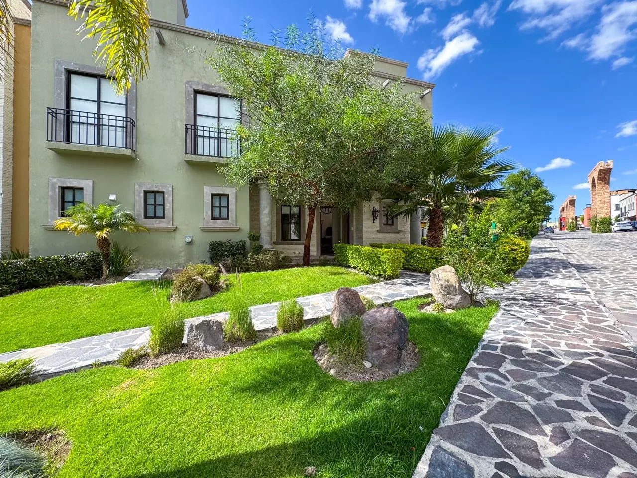 Casa Isla - El Milagro - Casa de 5 recámaras en venta en La Lejona, San Miguel de Allende