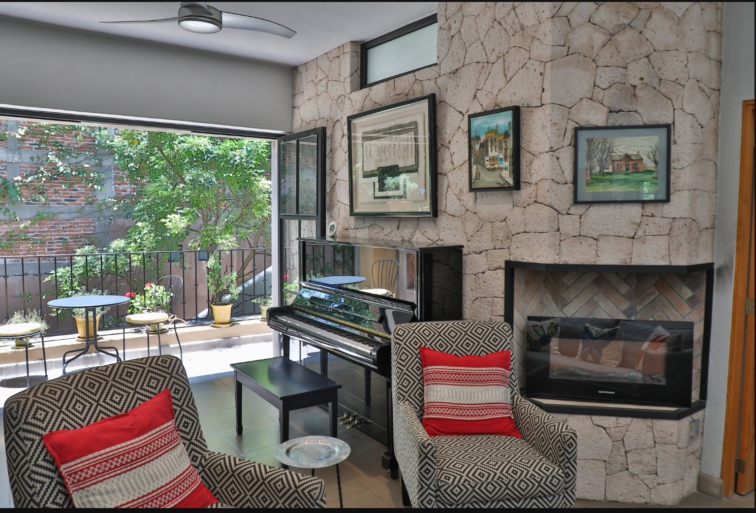 CASA DULCE - Casa de 2 recámaras en venta en Centro, San Miguel de Allende