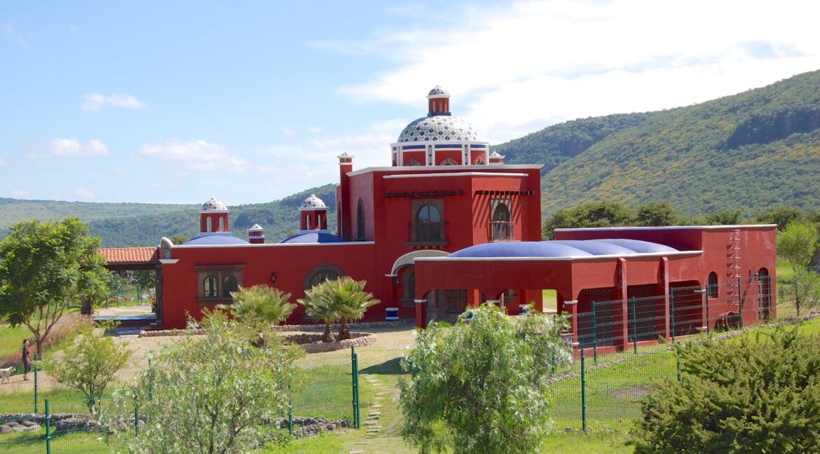Casa Cúpulas - Casa de 3 recámaras en venta en Estancia de Canal, San Miguel de Allende