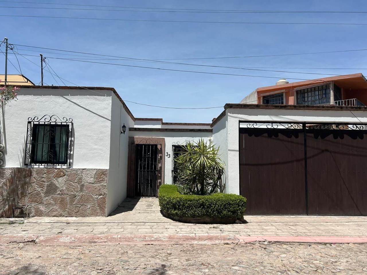 CASA ARBOLEDA - Casa de 4 recámaras en venta en La Luz, San Miguel de Allende