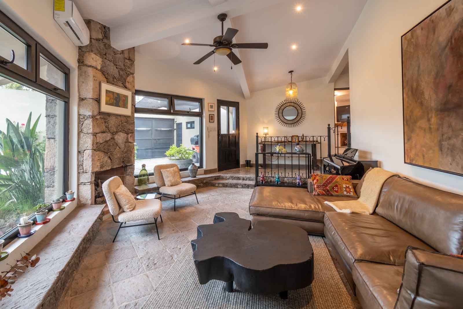 Casa Vista del Cielo - Casa de 4 recámaras en venta en Atascadero (Arcos de San Miguel), San Miguel de Allende