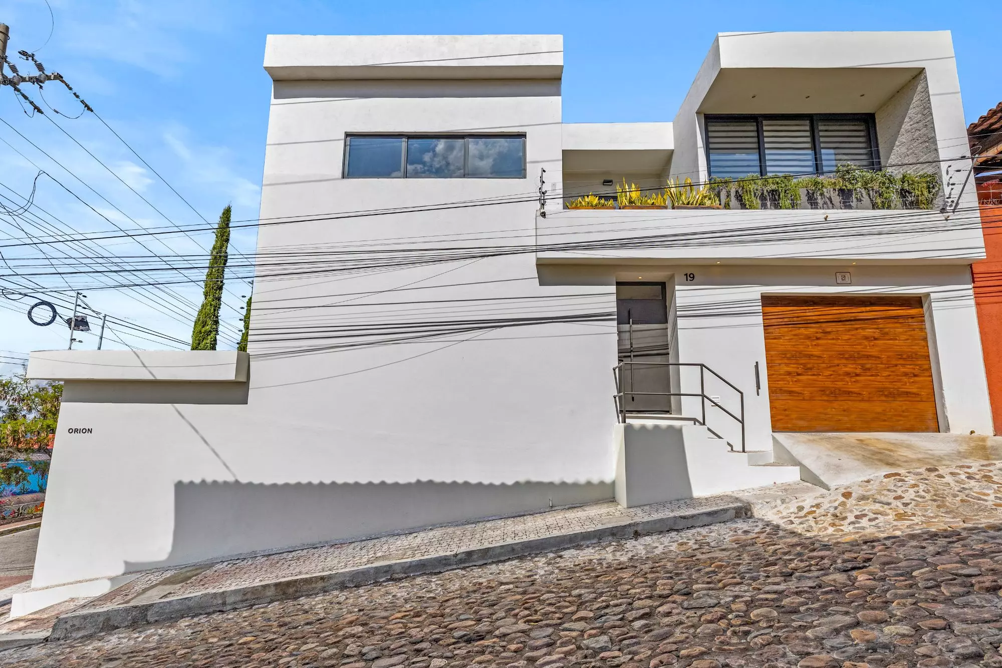 Casa Sunset (5,000 USD BONUS -for Buyer´s Agent) - Casa de 3 recámaras en venta en Olimpo, San Miguel de Allende