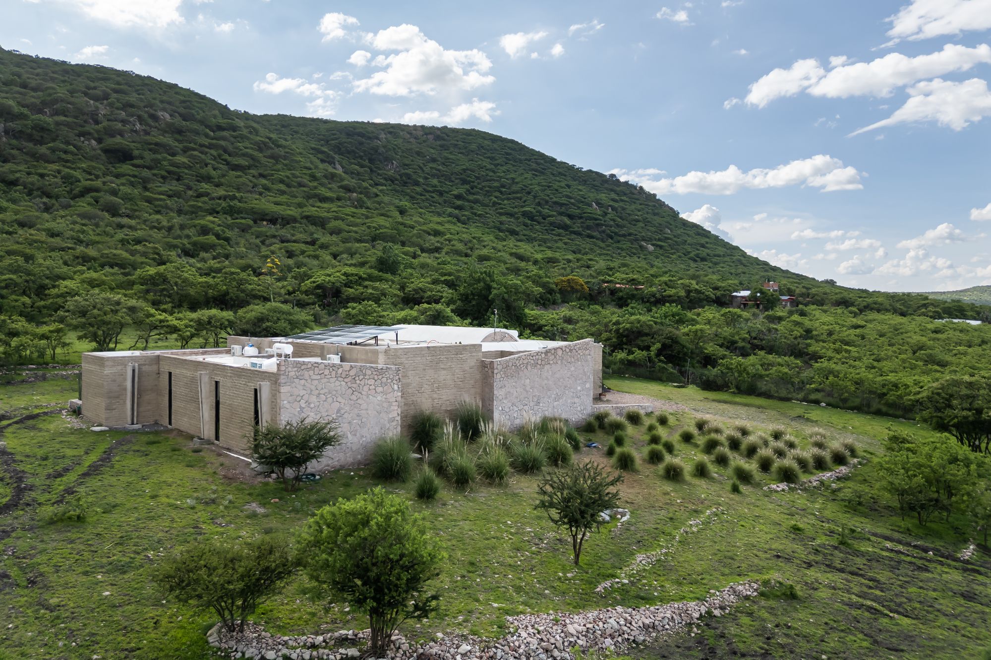 Santuario Eco-Cielo - Casa de 2 recámaras en venta en Sosnabar, San Miguel de Allende