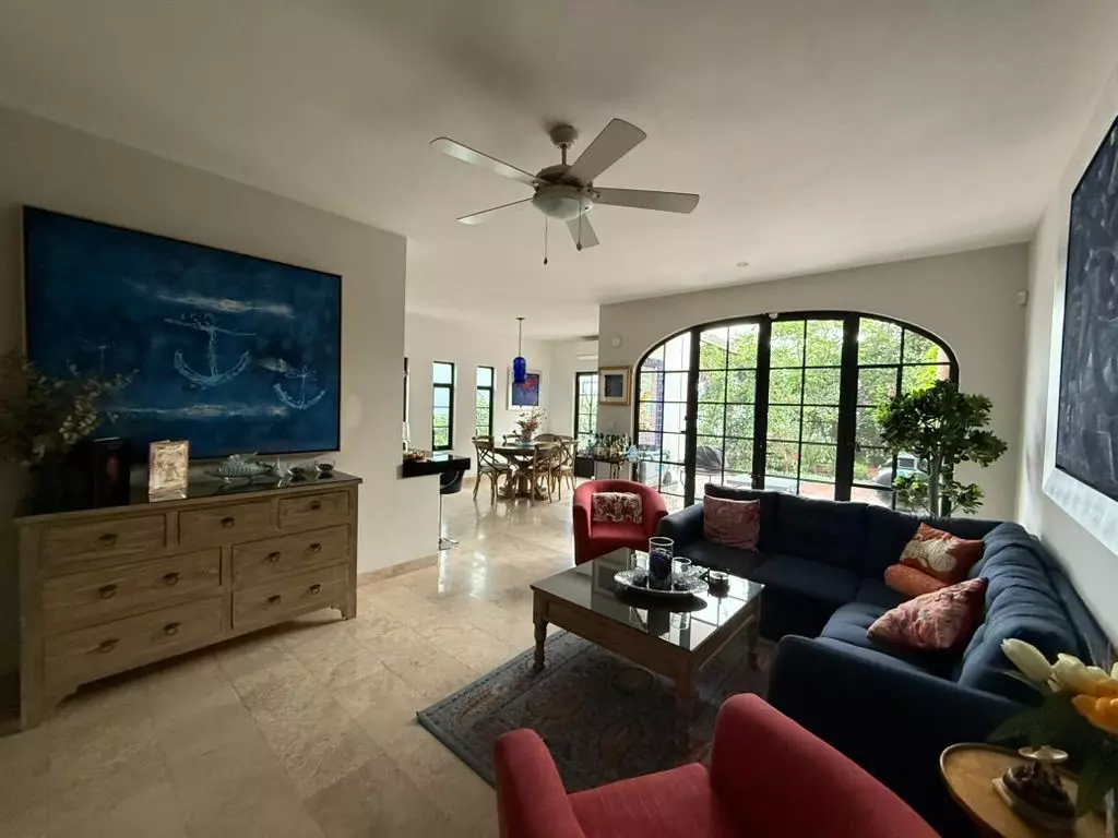Palo Azul 17 - Casa de 4 recámaras en venta en San Miguel Tres Cruces, San Miguel de Allende
