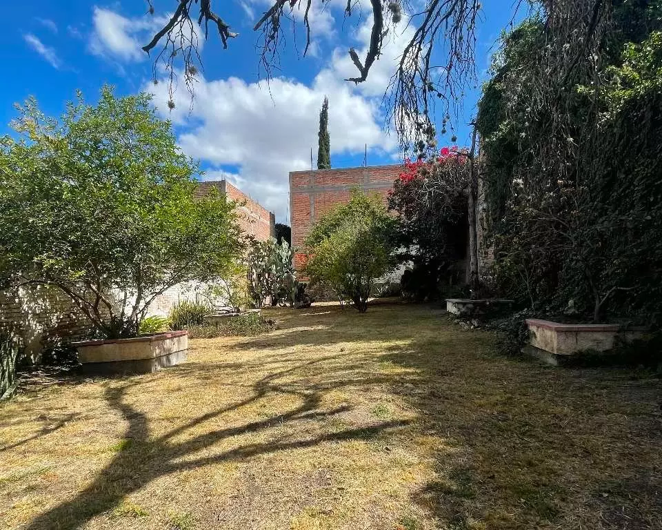 Casa Jardin - Casa de 2 recámaras en venta en San Antonio, San Miguel de Allende