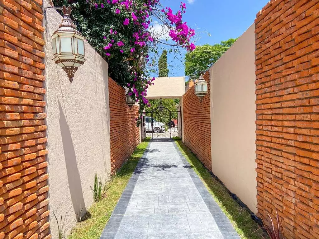 San Antonio condo A1 - Casa de 2 recámaras en venta en San Antonio, San Miguel de Allende