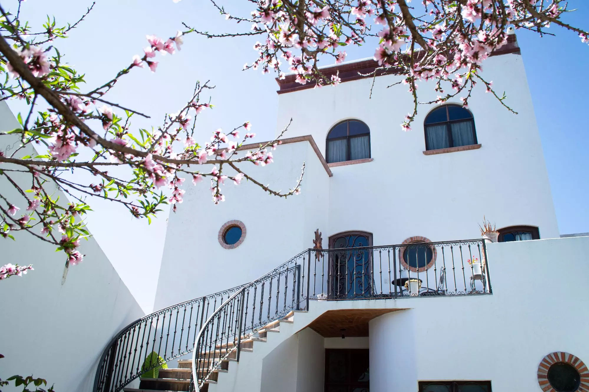 HOTEL VILLA DE POZOS EN VENTA – MINERAL DE POZOS, GTO. - Propiedad comercial en Mineral de Pozos, San Miguel de Allende