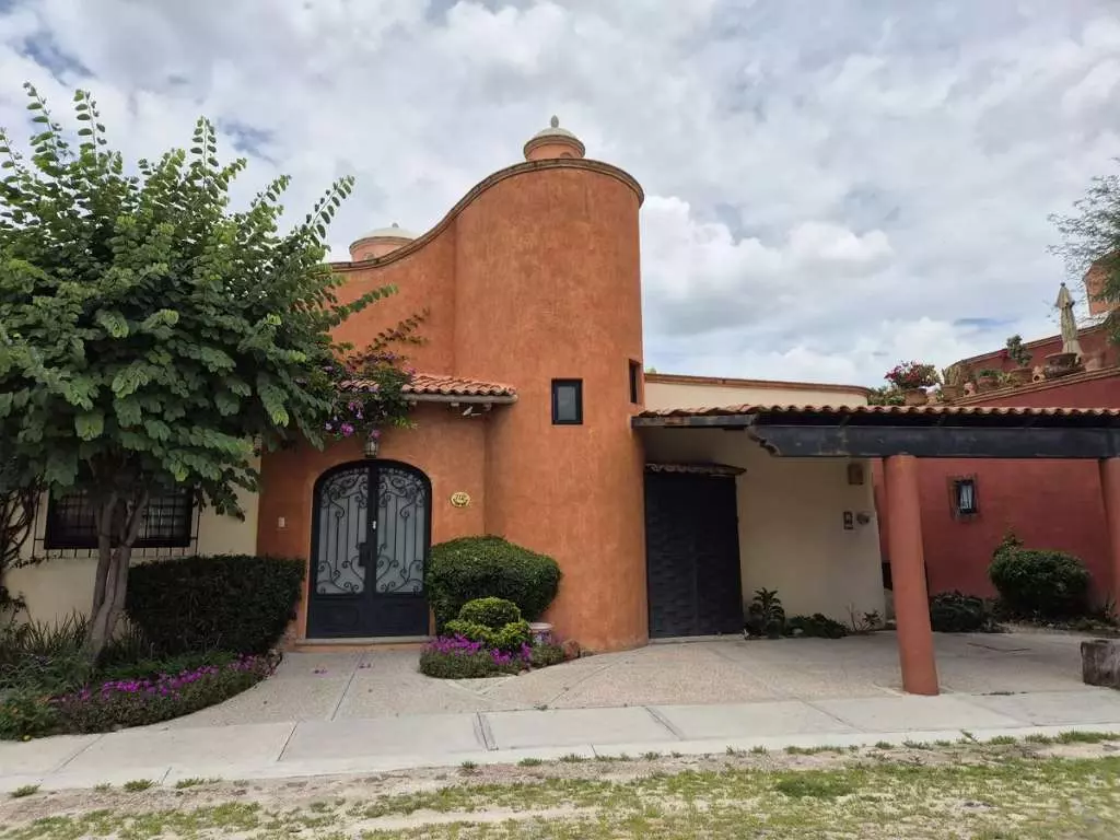 Labradores 702 - Casa de 2 recámaras en venta en Los Labradores, San Miguel de Allende