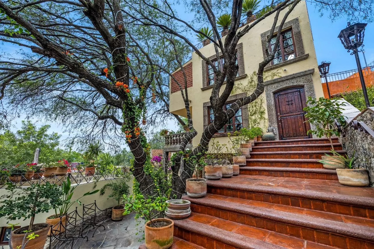 Casa Rosita - Casa de 2 recámaras en venta en Valle del Maíz, San Miguel de Allende